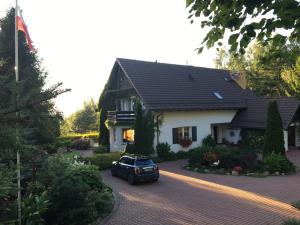 Lapalice Holiday Home