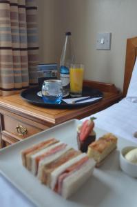 Family Room (2 Adults + 2 Children) room in The Riviera Hotel & Holiday Apartments Alum Chine