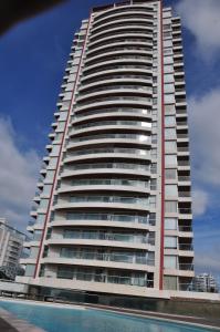 Icon, Punta del Este