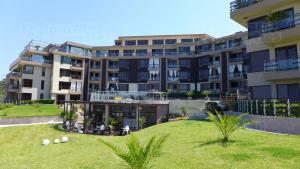 Beach apartment 45 in Sand Lilies complex