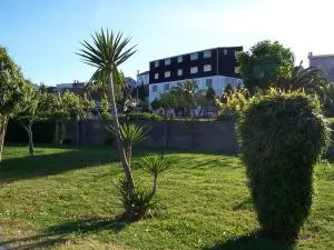 Apartamentos Blanco Y Negro - A Guarda