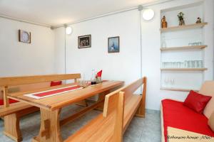 Robinson beach house Jogo