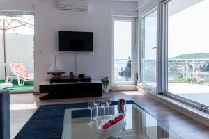 De Luxe Apartment Mediteran 2****