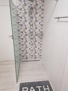 App Sandra 3 bedrooms on 112m2 Kostrena