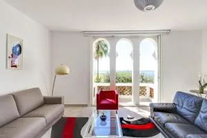 Holiday Home with beautiful Sea View - 戈尔夫瑞昂