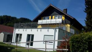 Am Siegelbächle Berg blickt