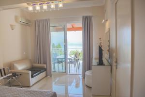 Brentanos Apartments - A - View of Paradise Corfu Greece