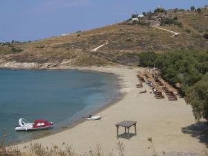 Unique studio by the sea Kea Greece