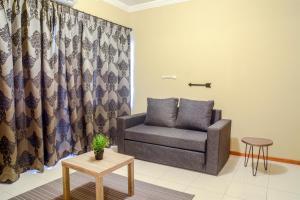 Extra Space 3BR Apartment Grand Palace Kemayoran By Travelio