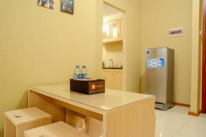 BIG 2BR Grand Palace Kemayoran Apartment By Travelio