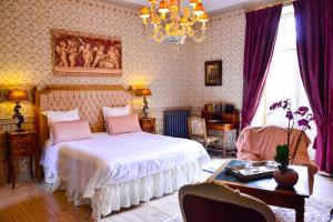 B&B / Chambres d'hotes Chateau d'Origny, Chambres d'hotes et Restaurant Gastronomique : Chambre Double Comtesse