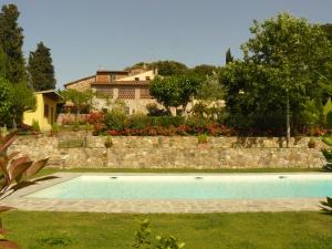 One-Bedroom Apartment with Sofa Bed room in Agriturismo Conca Verde