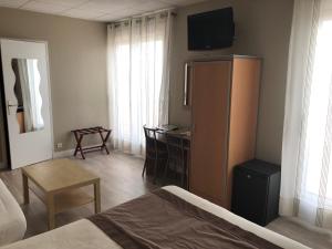Hotels Logis Hotel Restaurant le Mirador : photos des chambres