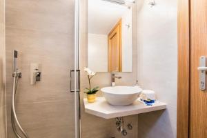 Panos Luxury Studios Paros Greece