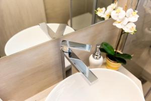 Panos Luxury Studios