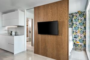 Marbella Luxury Frontline Beach W Panoramic View