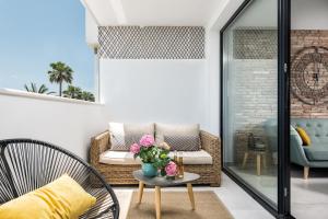 Marbella Luxury Frontline Beach W Panoramic View