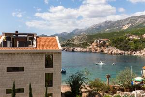 Three-Bedroom Apartment room in Apartments Varja