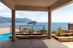 Apartment with Sea View room in Vidikovac Marble House