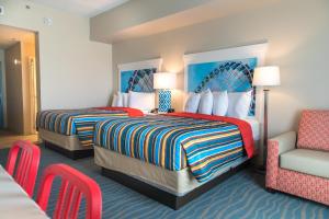 Deluxe Queen Room with Two Queen Beds room in Cedar Point Hotel Breakers
