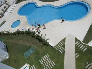 Playa Blanca Resort - 埃尔巴列德安通