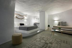 Terra Mare Cavehouse