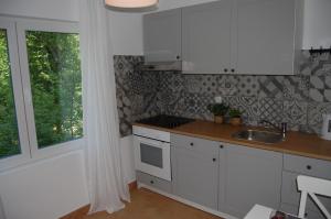 Nia Apartment 