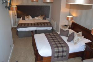 Deluxe Family Room room in Beaufort Hotel