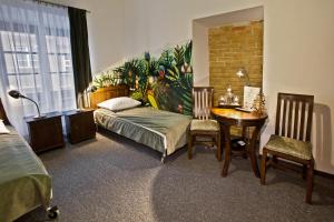 Standard Twin Room room in Castle Inn