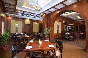 Chanakya BNR Hotel