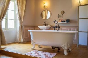 Maisons d'hotes La Bastide du Castellet : photos des chambres