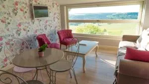 Le Petit Nid*** - Custines