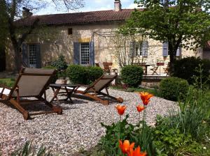 Maisons de vacances Le Clos de Longas - Gite et Chambre d'hotes : photos des chambres