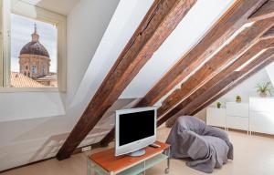 Apartment Bona Palace