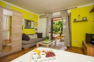 Madonna Guest House