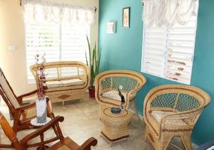 Hostal Yeni y Alain TRINIDAD
