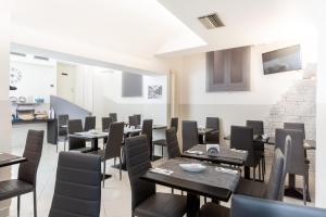 Hotel University