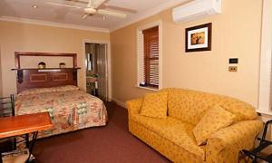 Grand Central Accommodation B&B Cobden