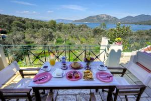 Gera's Olive Grove - Elaionas tis Geras Lesvos Greece