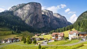 3 stern hotel Garni Hotel Rosengarten B&B Wolkenstein in Gröden Italien