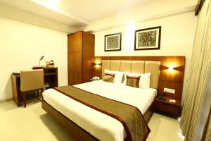 The Altruist Andheri Hotel