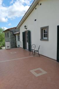 One-Bedroom Apartment with Pool View room in Le Casine