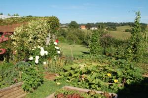B&B La Maison Des Collines Autour Chambres dhôtes