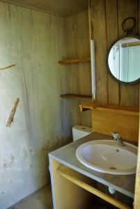Campings Camping La Chataigneraie : photos des chambres
