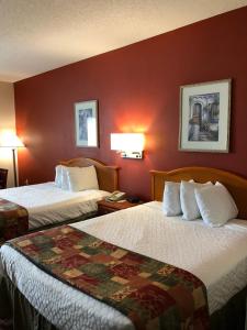 Standard Two Queen Beds - Non Smoking room in Millennium Inn