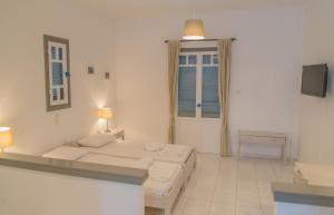 Ostria Hotel & Apartments Andros Greece