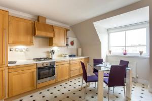 JOIVY Inviting Apartment near Leith Walk