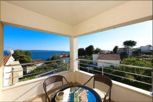 Apartments Otok 2