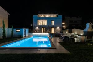 Sun & Sea Villa with a view