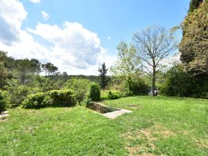 Maisons de vacances Quiet Farmhouse in Draguignan with Private Swimming Pool : photos des chambres